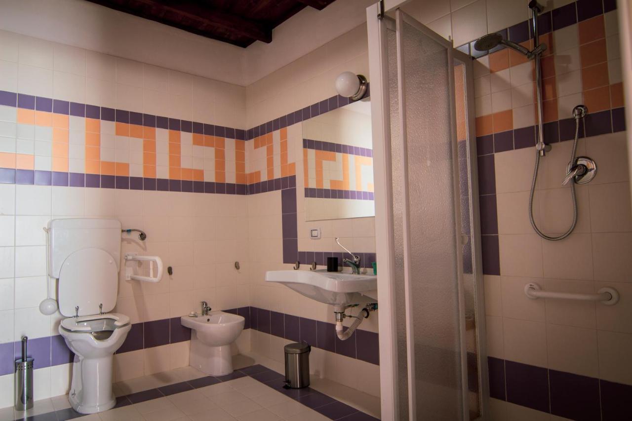 B&B Le Finestre Sul Mare Taranto Eksteriør billede