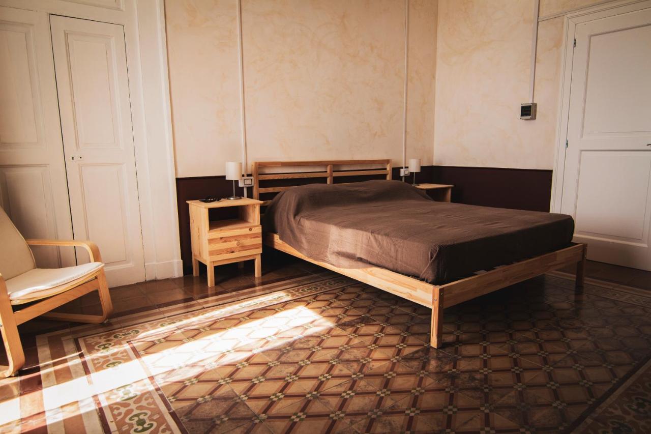 B&B Le Finestre Sul Mare Taranto Eksteriør billede